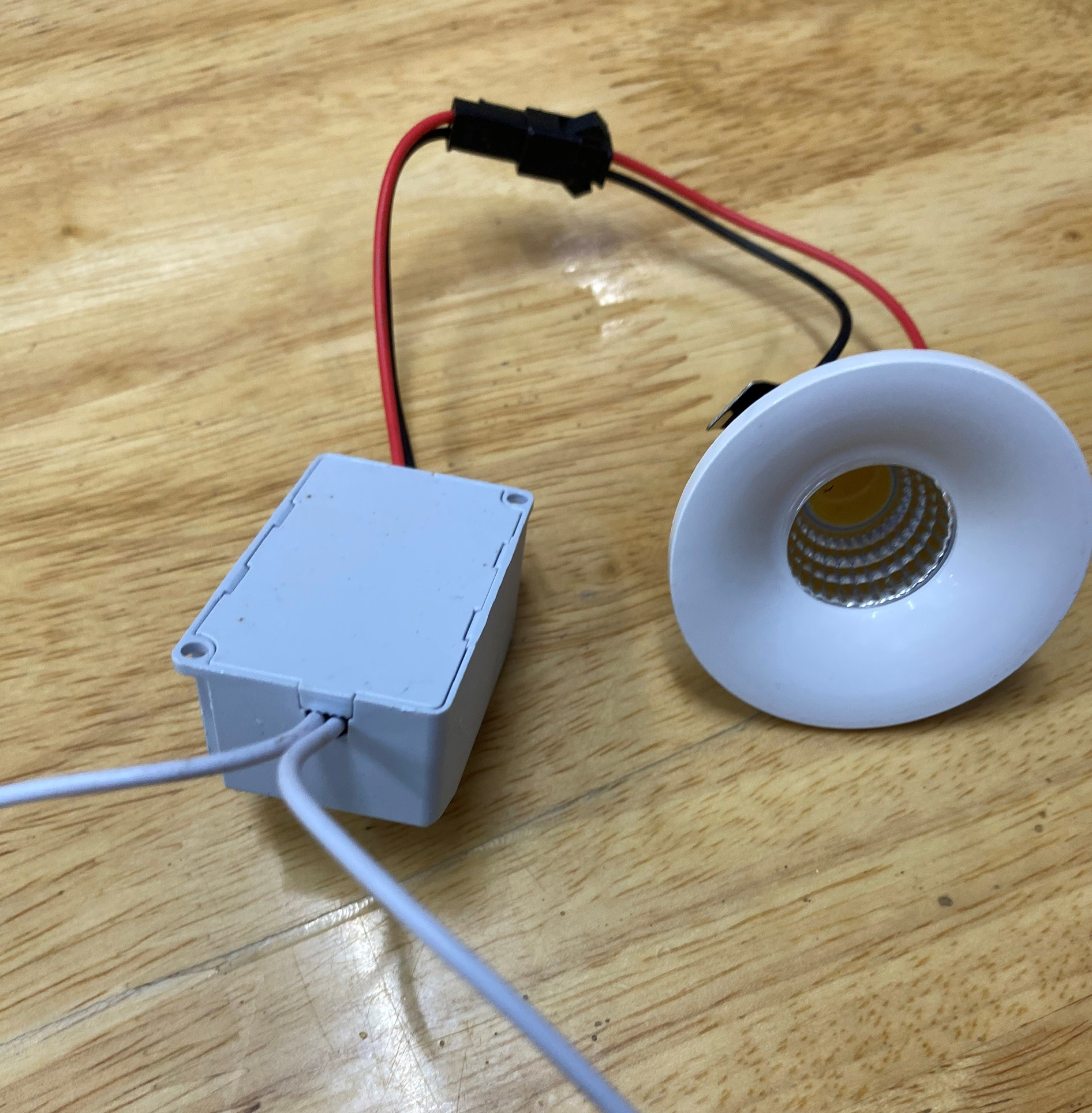 ĐÈN LED TRANG TRÍ NỘI THẤT 1W H2